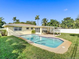 568 W Evanston Cir, Fort Lauderdale, FL 33312