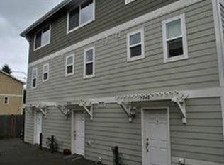 7946A 9th Ave SW, Seattle, WA 98106