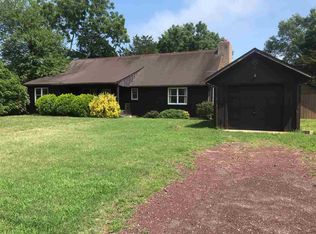 634 8th St, Absecon, NJ 08201