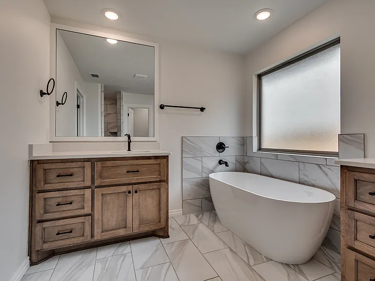 3241 Mangrove Dr — Photo 11