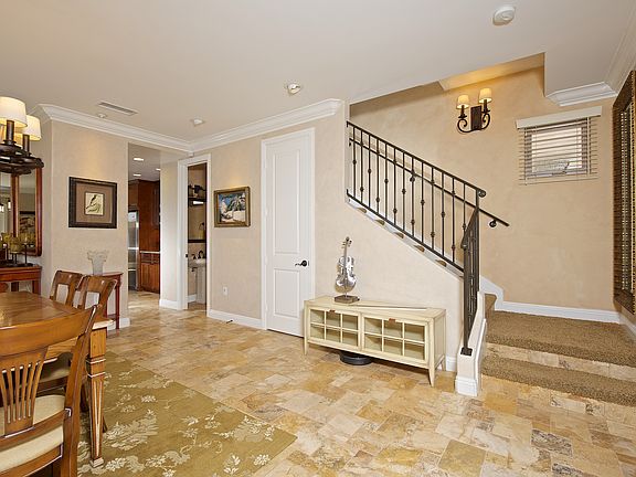 3rd image of 1837 Chalcedony St