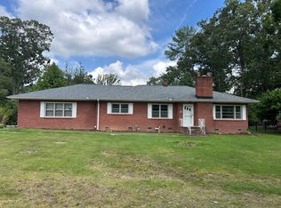 407 Elizabeth Dr, Greenville, SC 29615