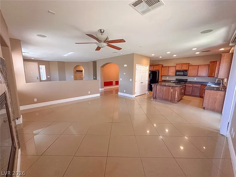 142 Castle Course Ave — Photo 4