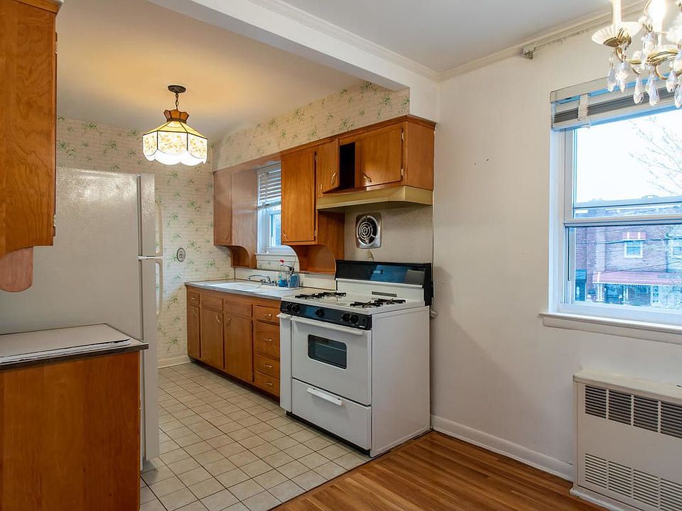 1st image of 28-15 50th St #2