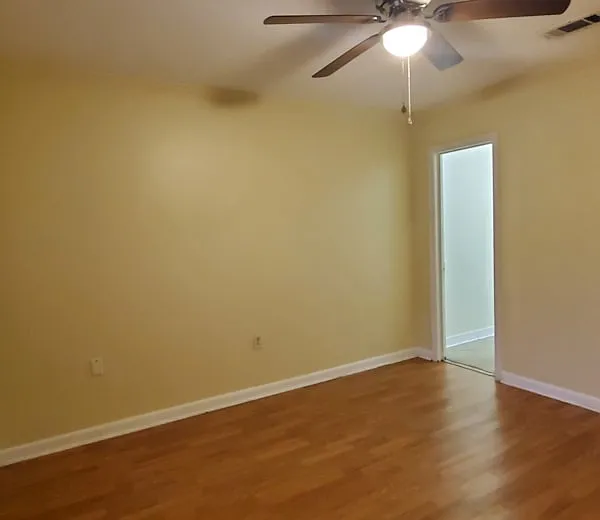 404 Park Ave #5 — Photo 5