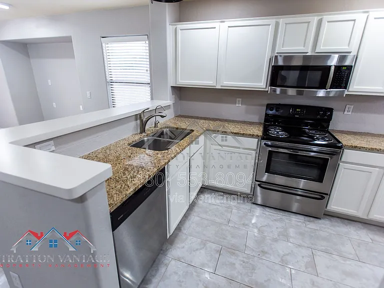2105 W Allens Peak Dr — Photo 13