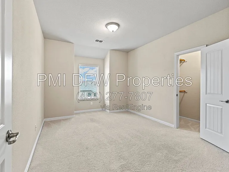 1624 Medina Ln — Photo 26