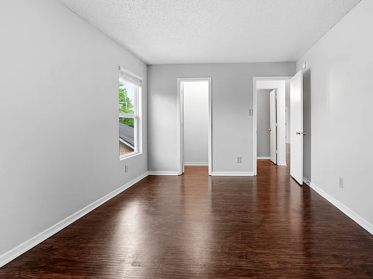 12192 Maize Dr — Photo 35