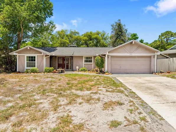 7447 Dundee Way, Weeki Wachee, FL 34613