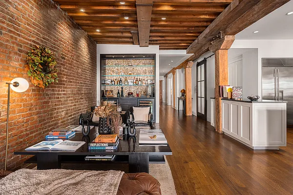 Rented by Douglas Elliman | media 2