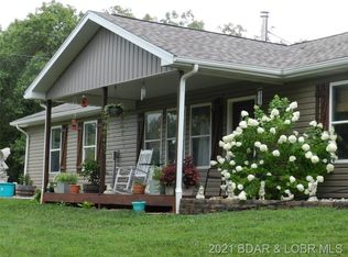 178 Hicks Pond Cir, Macks Creek, MO 65786