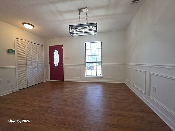4th image of 127 Stockbridge Dr