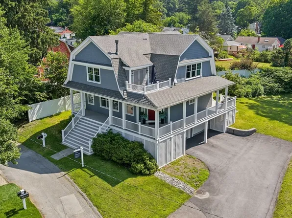 5 Crest Rd, Wayland, MA 01778
