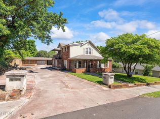 303 E Louise Ave, Morristown, TN 37813