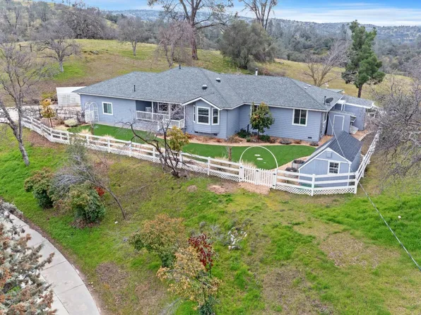 39492 S Lilley Way, Coarsegold, CA 93614