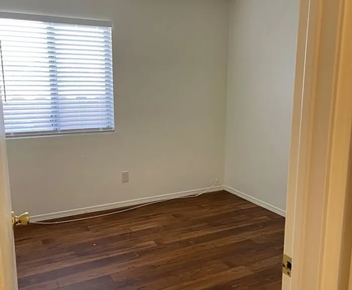2057 W Silver Meadow Pl — Photo 14