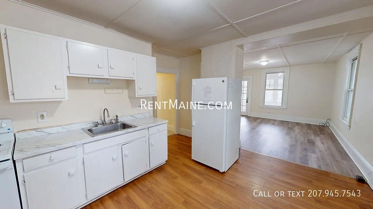 1 bed, 842 sqft, $1,250 — Photo 1