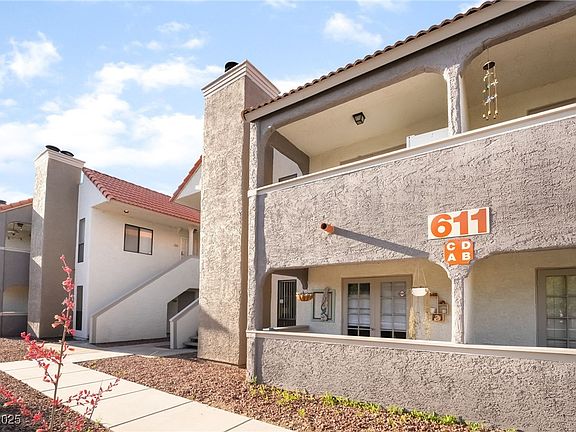 2nd image of 611 Bass Dr Unit C