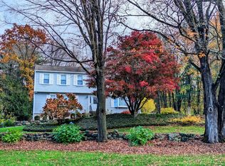 7 Hearthstone Ter, New Milford, CT 06776