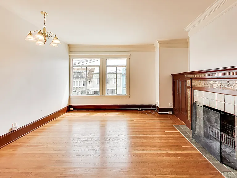 623 8th Ave #623 — Photo 4