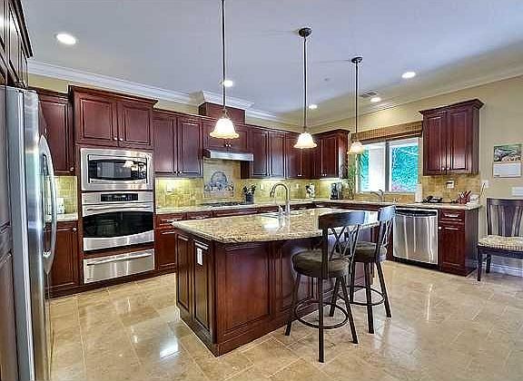 4th image of 17608 Matinal Dr