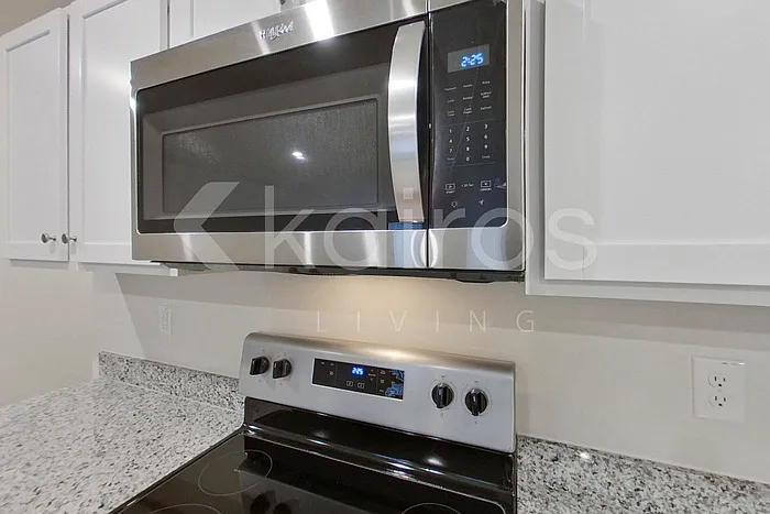 528 Ivy Brook Way — Photo 6
