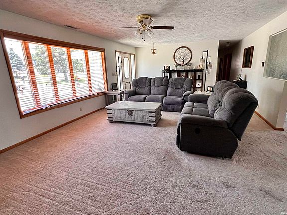 5th image of 503 S Park Dr