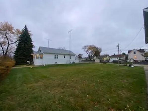 6720 36TH AVENUE, Kenosha, WI 53142