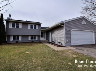 426 Maple Dr, Mapleton, ND 58059
