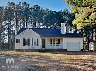 7001 Lazy Breeze Cir, Youngsville, NC 27596
