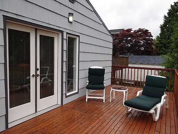 3rd image of 8512 NE 17th Avenue Mars