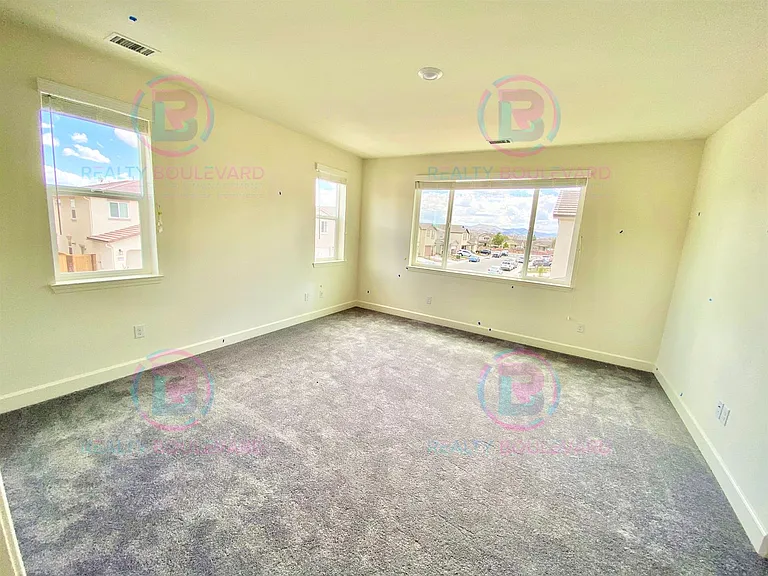1127 Winter Hawk Way — Photo 28