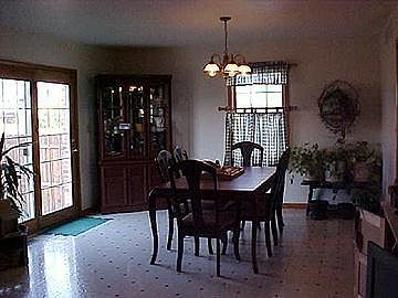 4th image of 1444 S Bark Ln