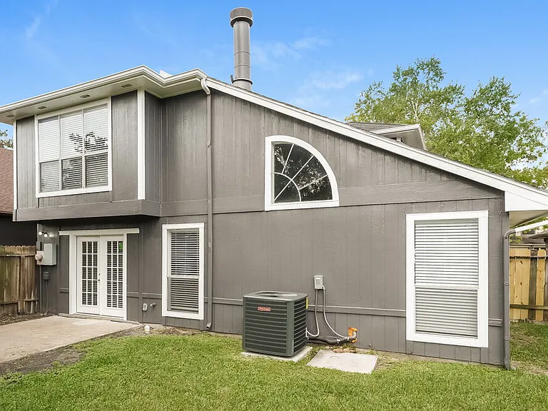 9223 Bristlebrook Dr — Photo 17