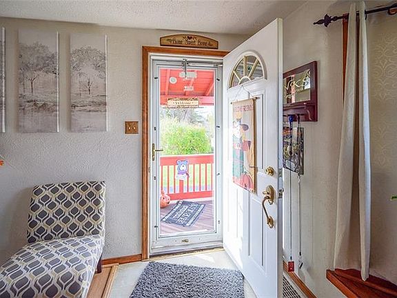 4th image of 357 James St