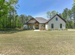 13405 Avilla W, Alexander, AR 72002