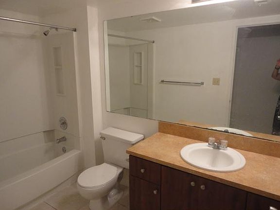 3rd image of 8427 Coral Lake Way