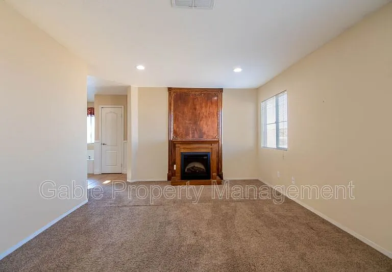 37400 Queen Anne Pl — Photo 13