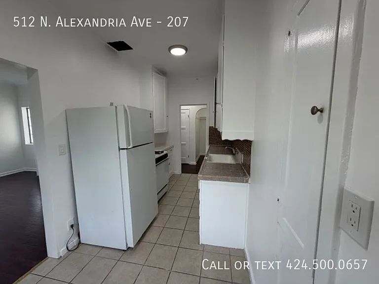 512 N Alexandria Ave #207 — Photo 7