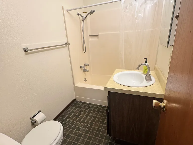 72 H St #3 — Photo 2