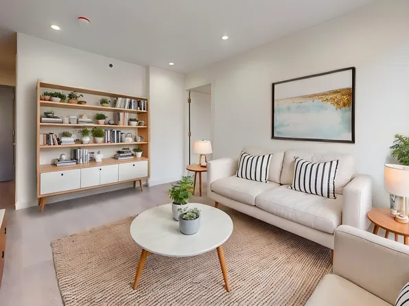 63-68 Austin St #4A, Rego Park, NY 11374