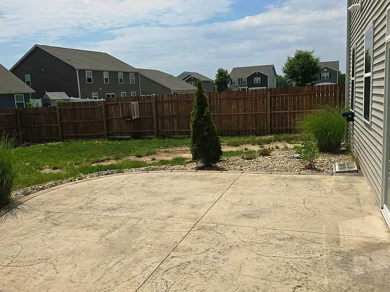 4455 Averly Park Cir — Photo 21