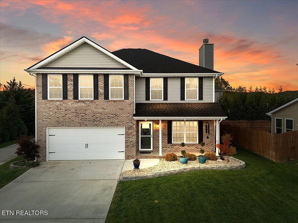 1st image of 8349 Cureton Park Ln