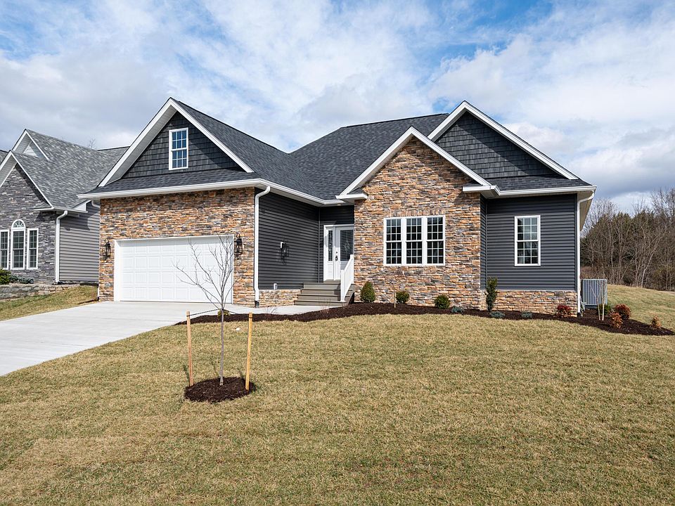 1st image of 7936 Carriage Park Dr