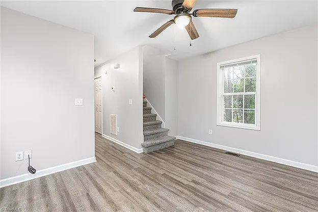 514 Townbranch Rd — Photo 5