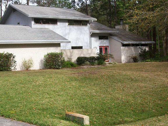 4th image of 11759 Sparkleberry Ln