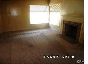 2nd image of 1029 E Columbia Ave