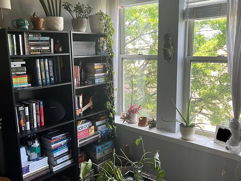 1308 Clifton St NW #516 — Photo 9