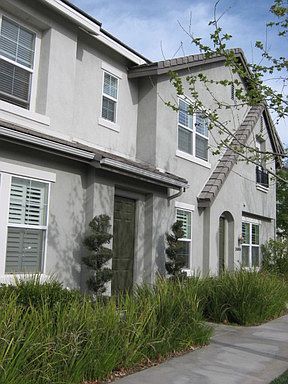 1st image of 24088 Meadowbrook Ln