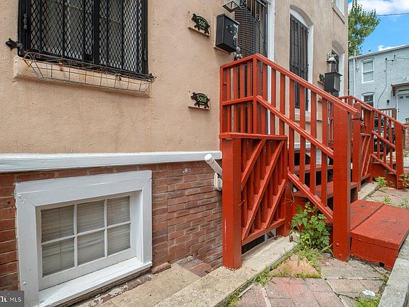 5th image of 506 Callender St
